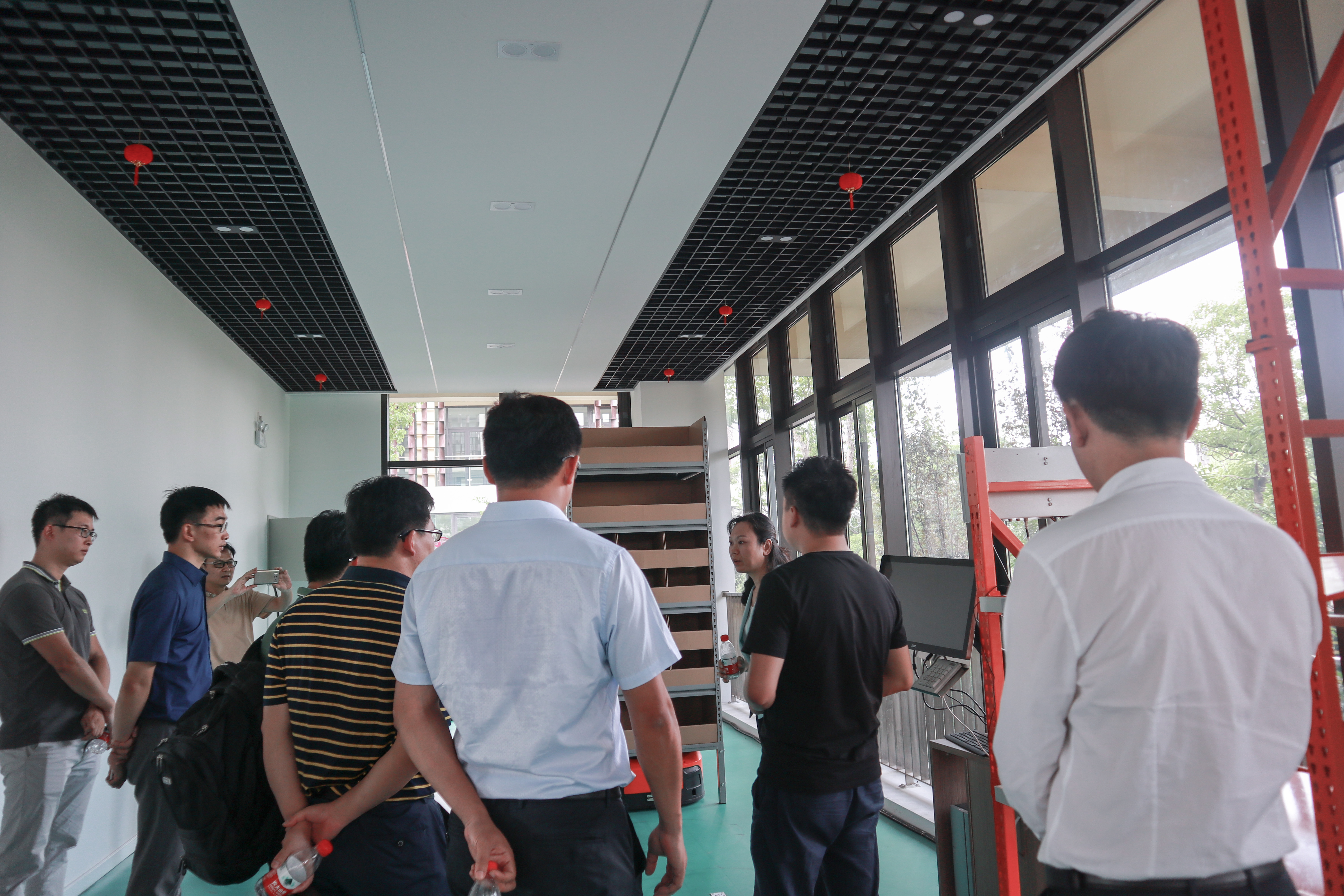 快讯 | 肇庆市高新区领导莅临EVO视讯智能参观考察