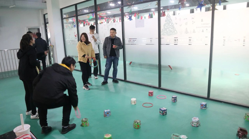 缤纷平安夜,欢乐圣诞节 | EVO视讯举办第四季度员工集体生日会